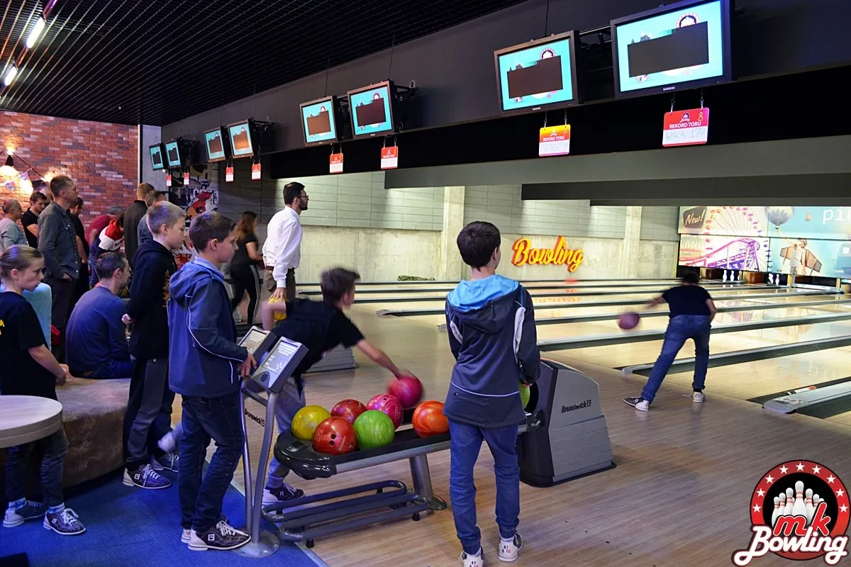 MK Bowling